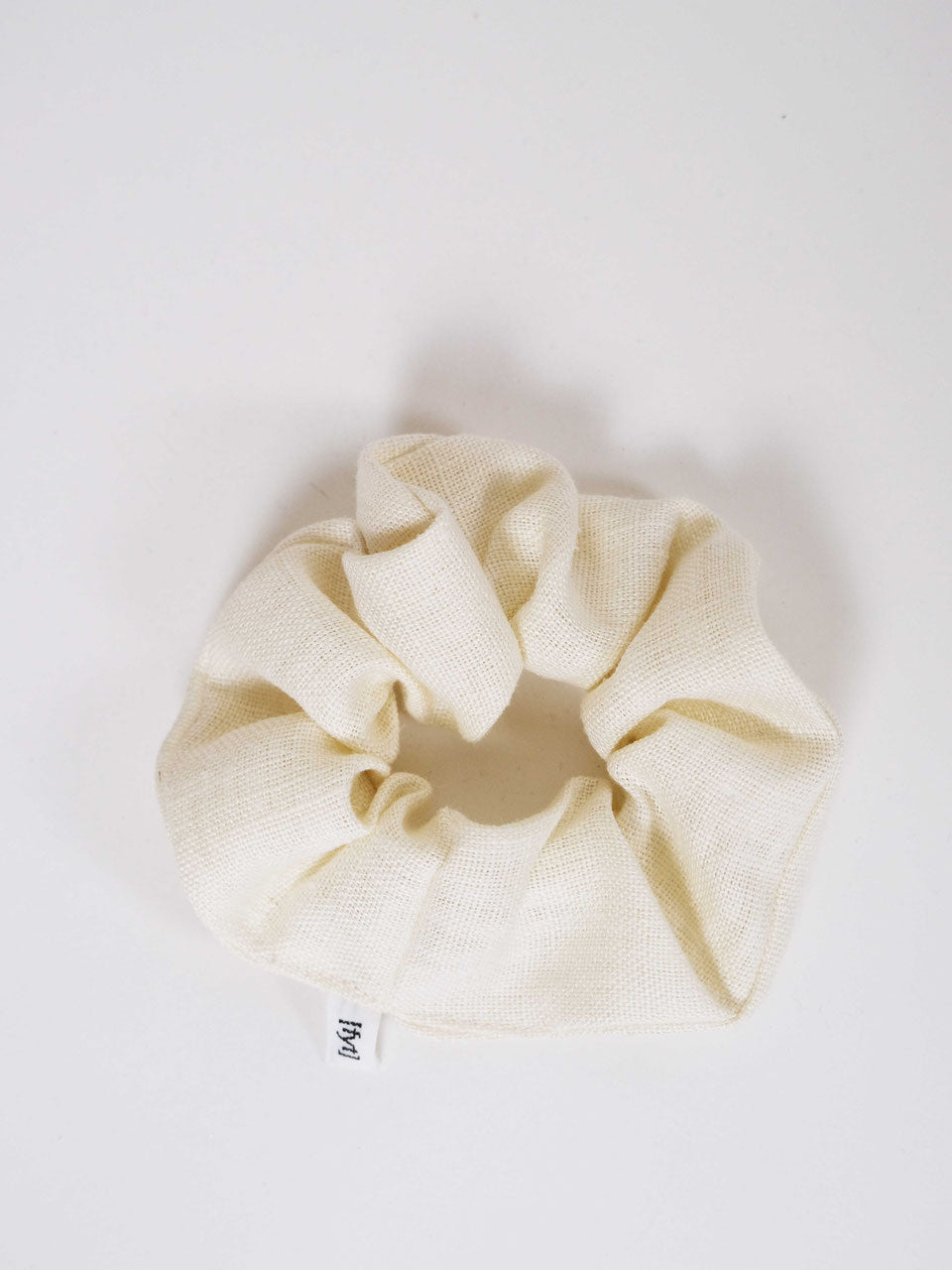 Linen scrunchie white