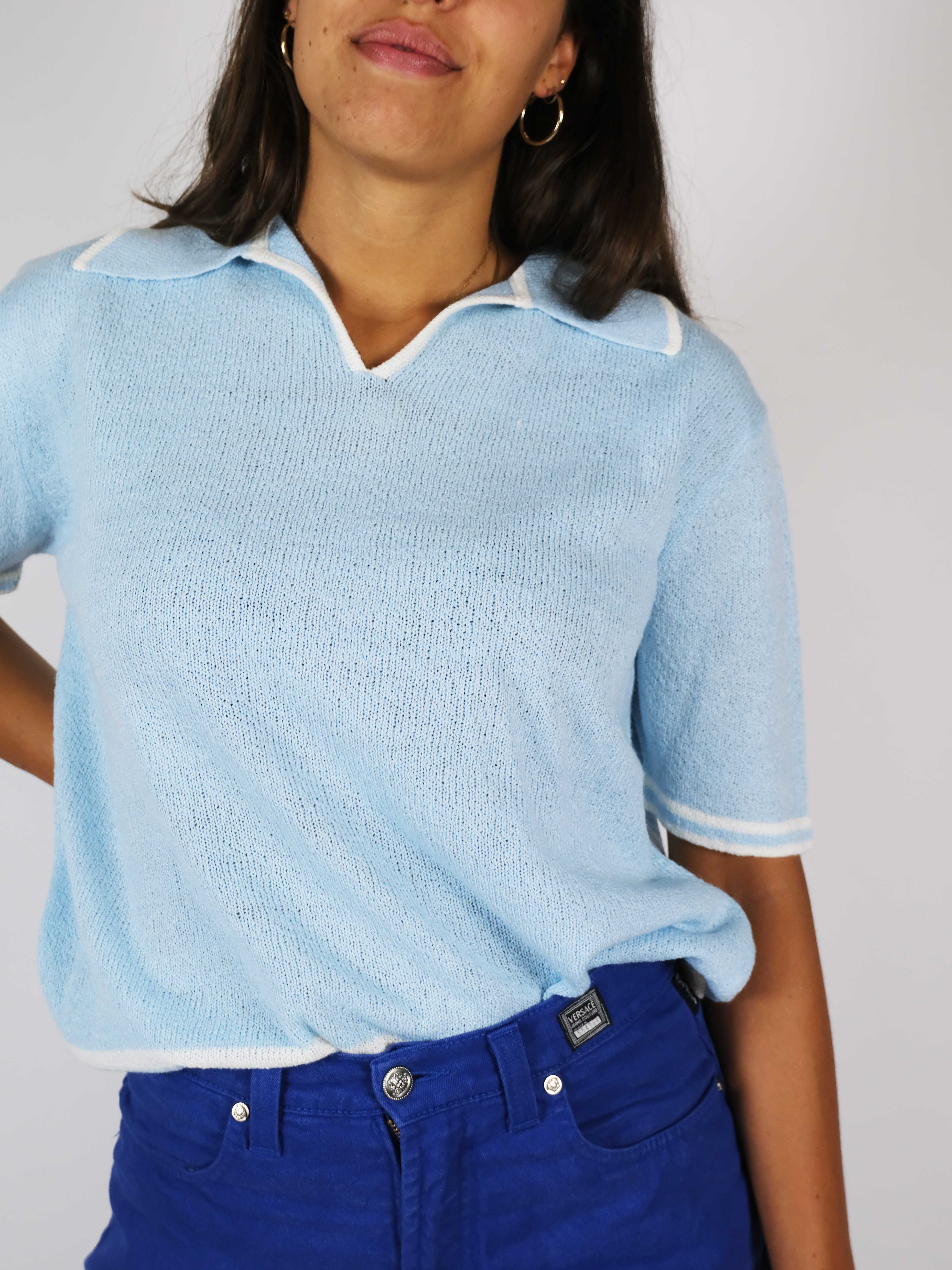 Knitted shirt light blue